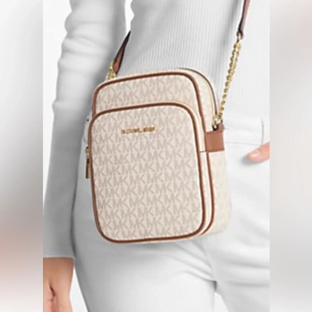 NWT Michael Kors crossbody.